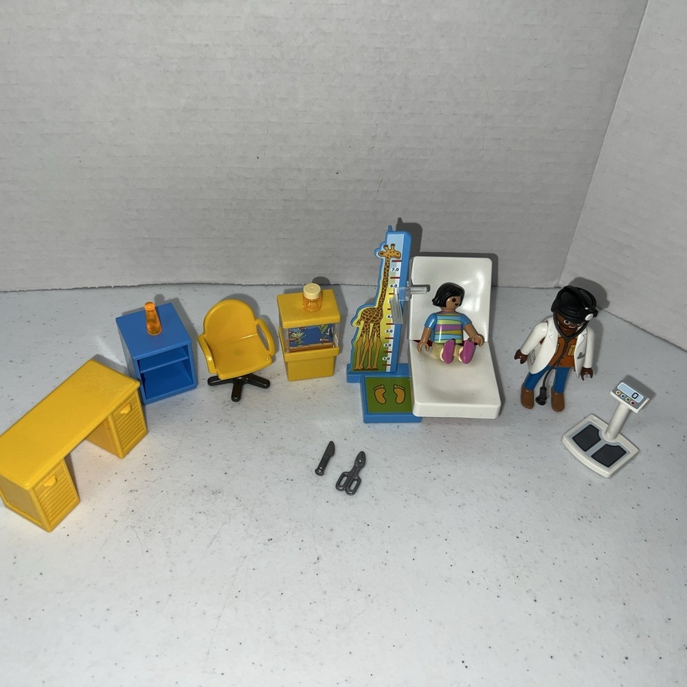 Playmobil 70034 Starter Pack Pediatrician Doctor's Office Replacement Parts Vtg